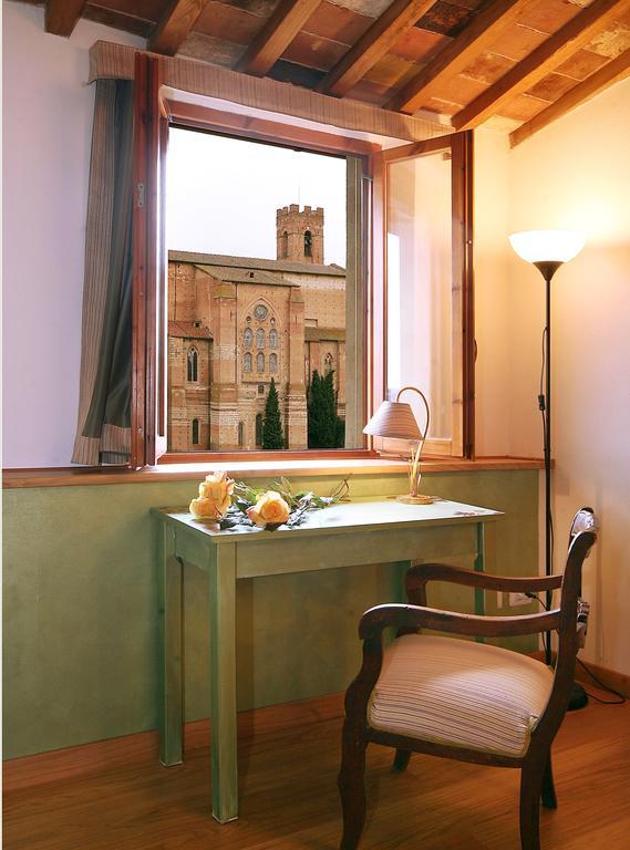 Casacenti B&B Siena Ruang foto