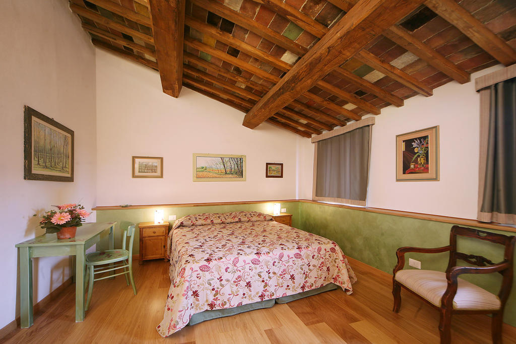 Casacenti B&B Siena Bagian luar foto